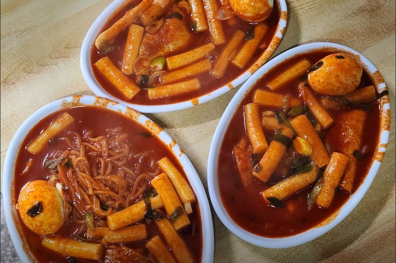 잉꼬네떡볶이