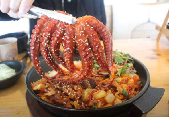 참문어정원식당